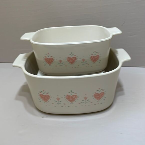 TWO CORNING WARE BAKING DISHES IN FOREVER YOURS HEARTS PATTERN - Picture 1 of 10